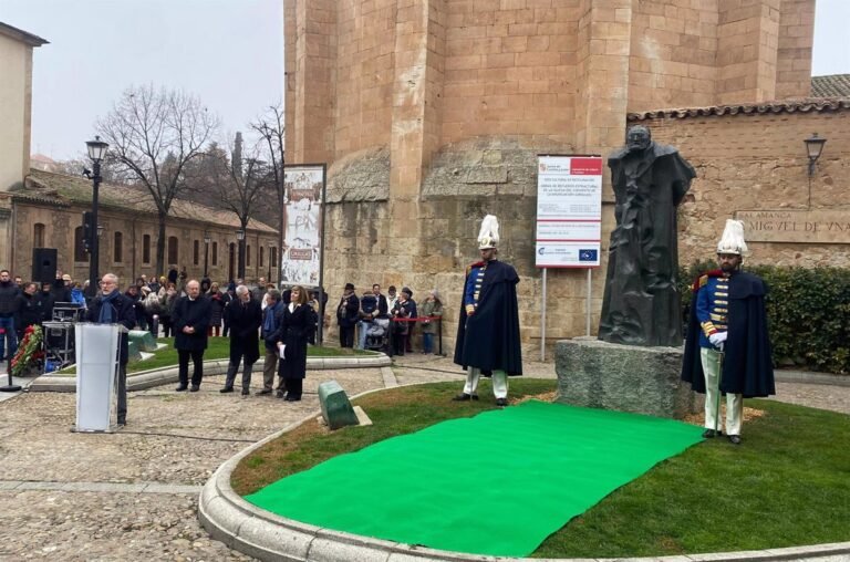 Salamanca-conmemora-a-Unamuno-en-aniversario-de-su-fallecimiento.jpg