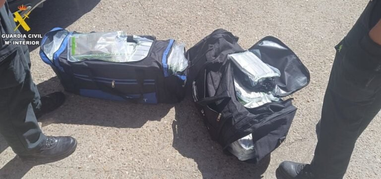 Detenido-joven-en-Navacarros-con-768-kg-de-hachis-en.jpg